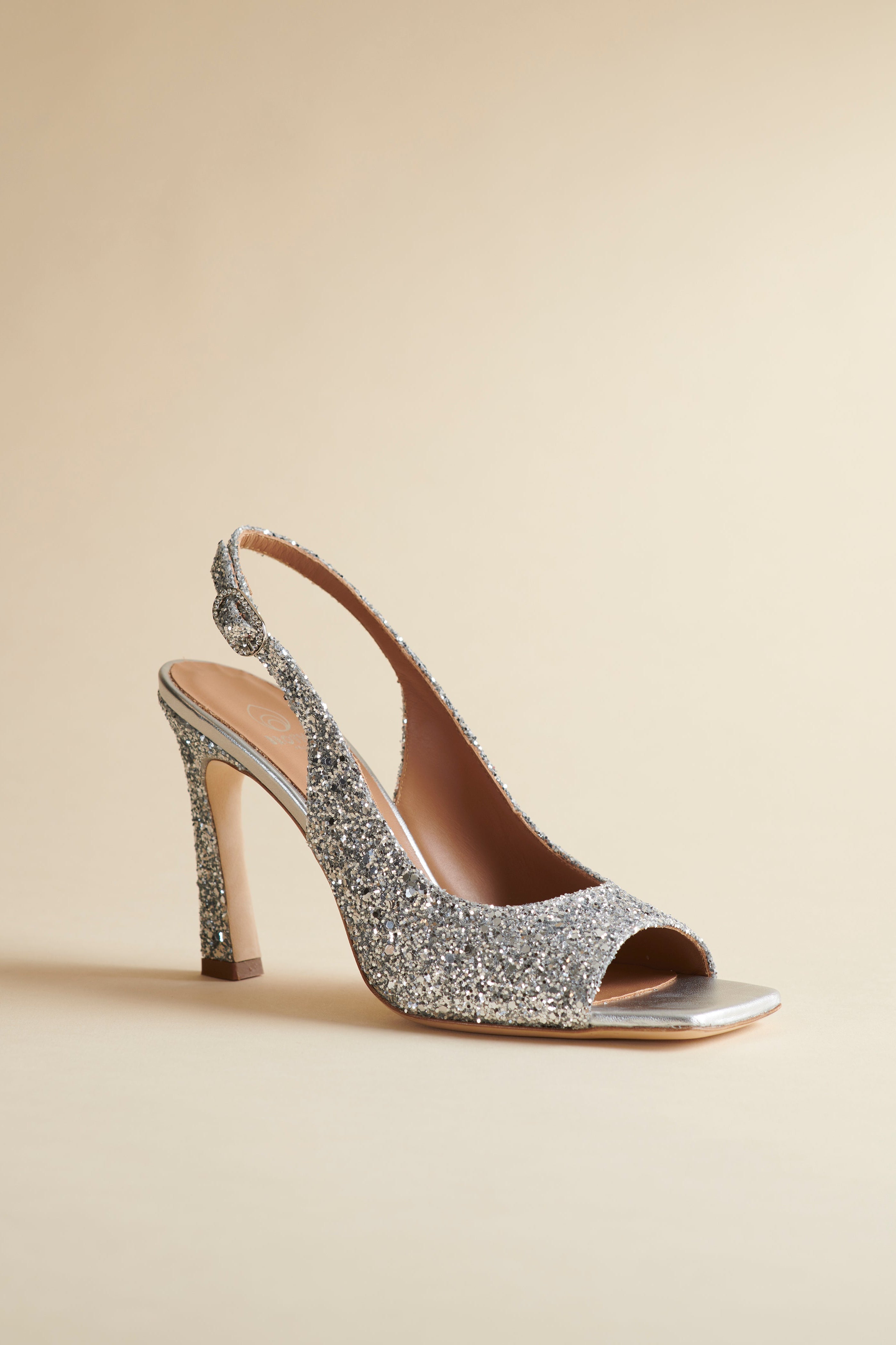 Holly Pump in Glitter
