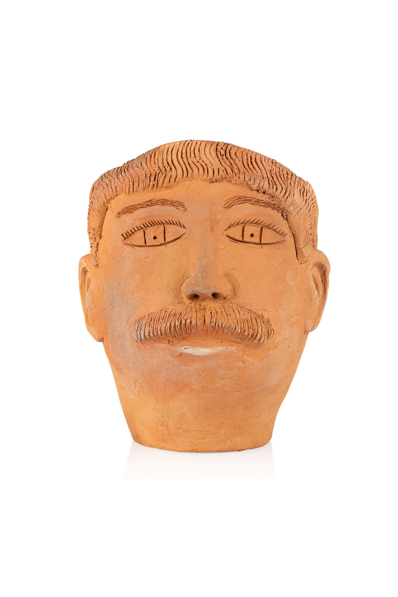 José