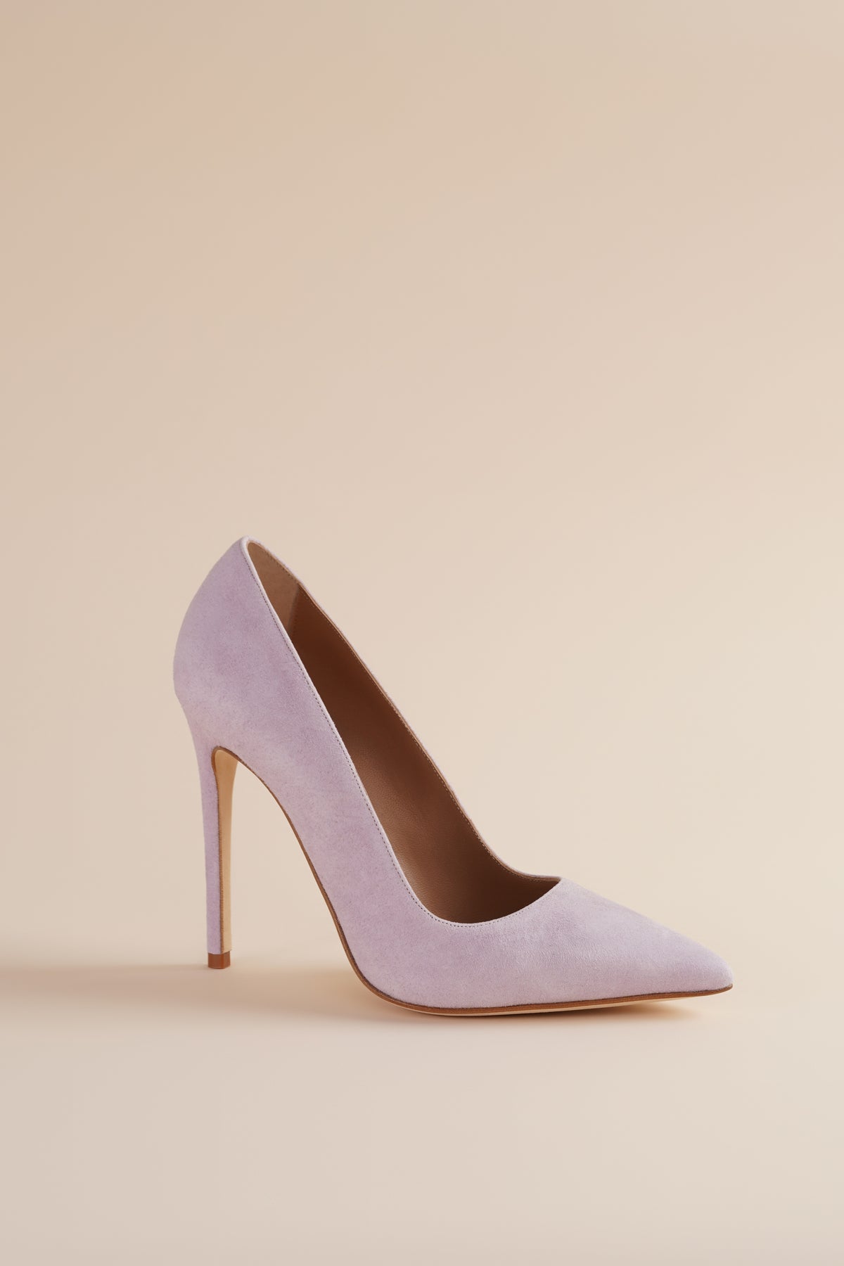 Heeled Pump in Lavender Suede