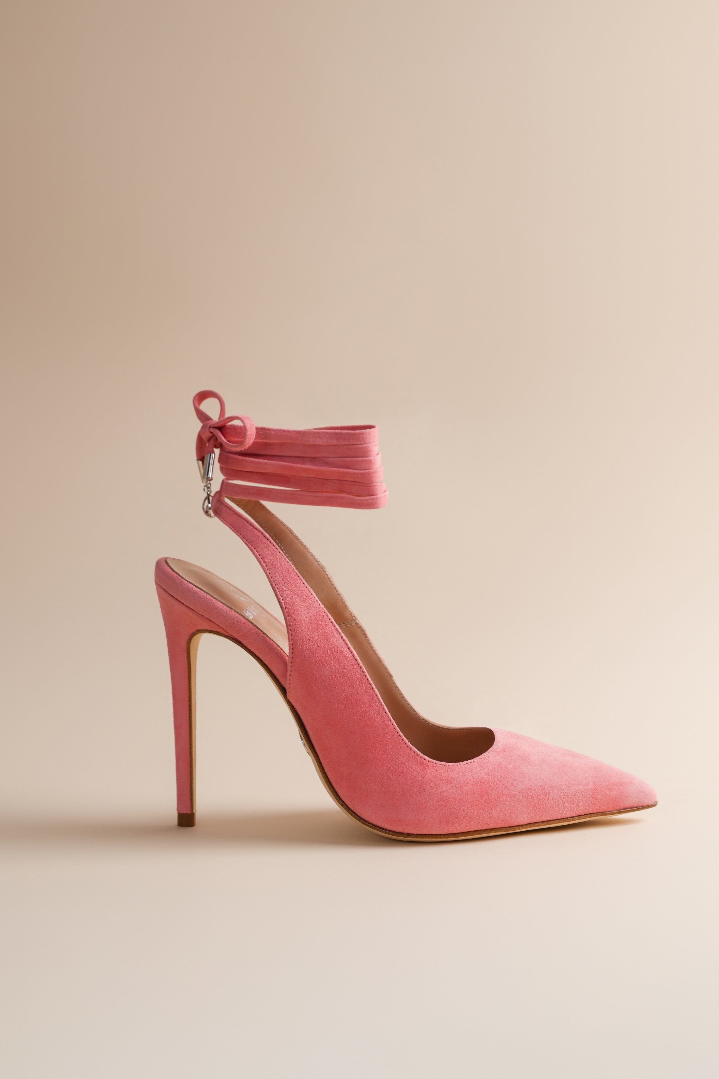 Ribbon Pump in Flamingo