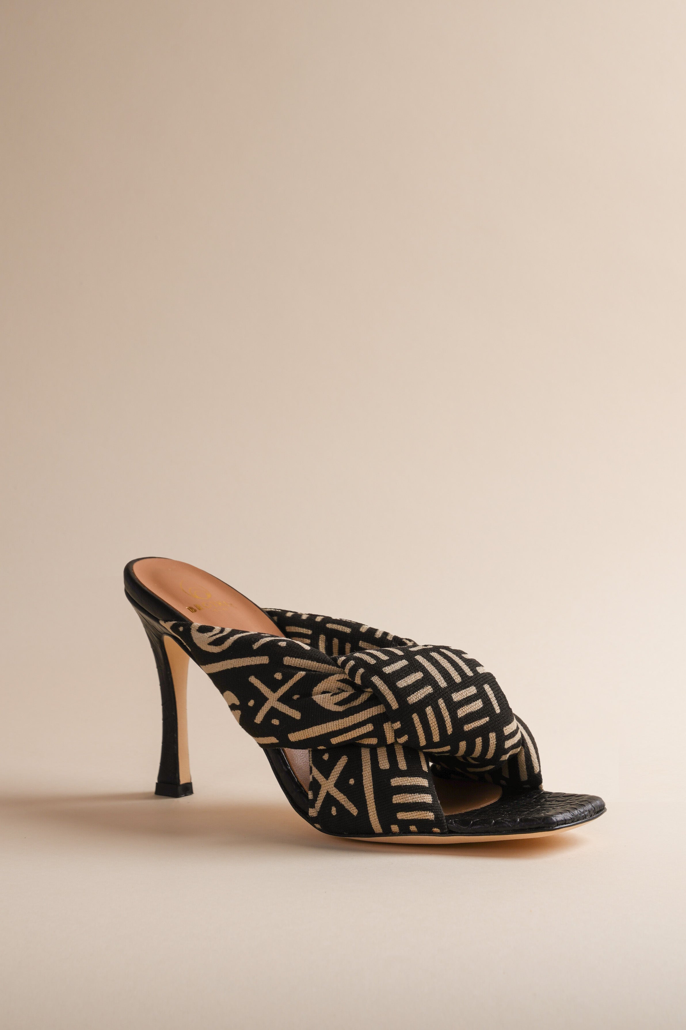 Togo Heel in Bamako