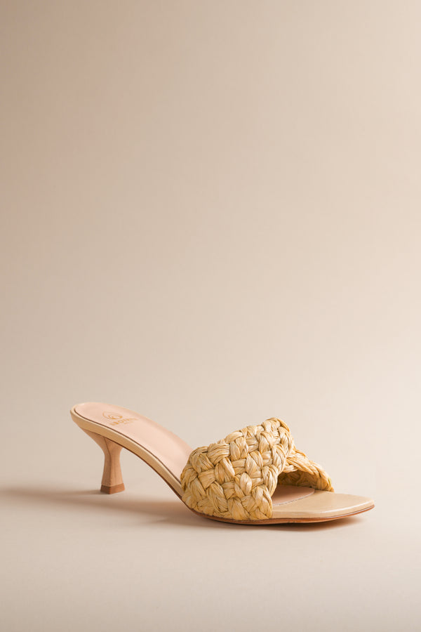Tuesday Mule in Raffia