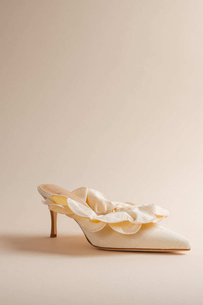 Brother Vellies Stell Mule in Ivory 10