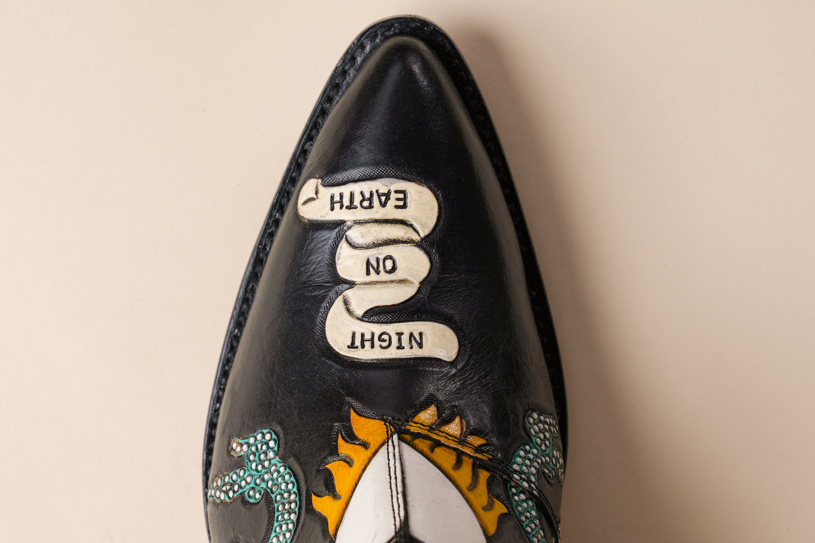 Yin Yang Doodle Mule – Brother Vellies