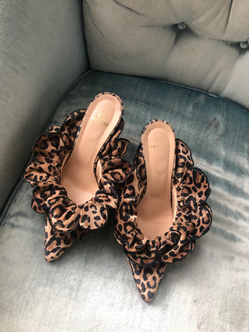 Brother vellies mules sales