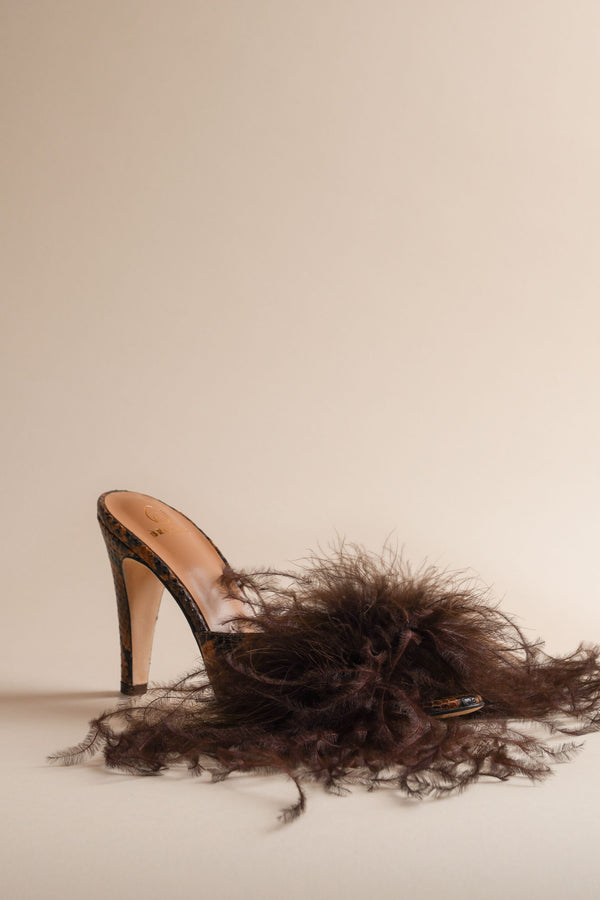 Palms Pump in Espresso and Leone